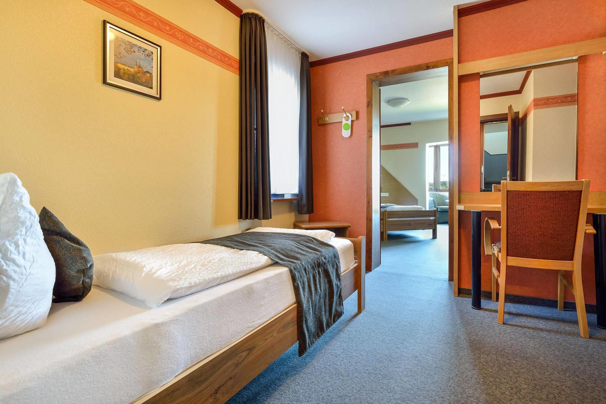 Hotel Du Lac Бютгенбах Экстерьер фото